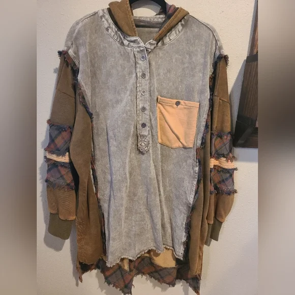New Oli & Hali Oversized Patchwork Mineral Wash Hoodie with Plaid Accents Sz M/L - Picture 5 of 16